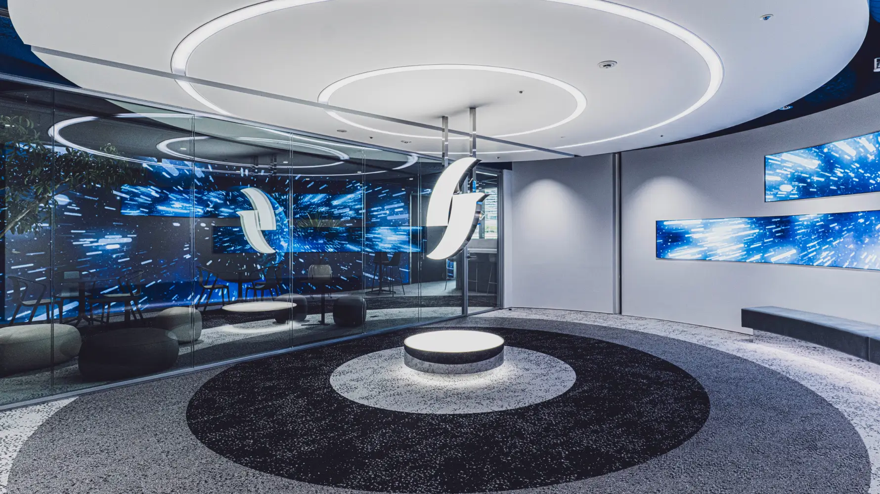 大阪本社の画像