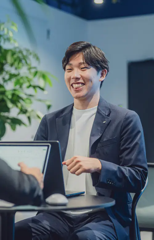 社員インタビュー